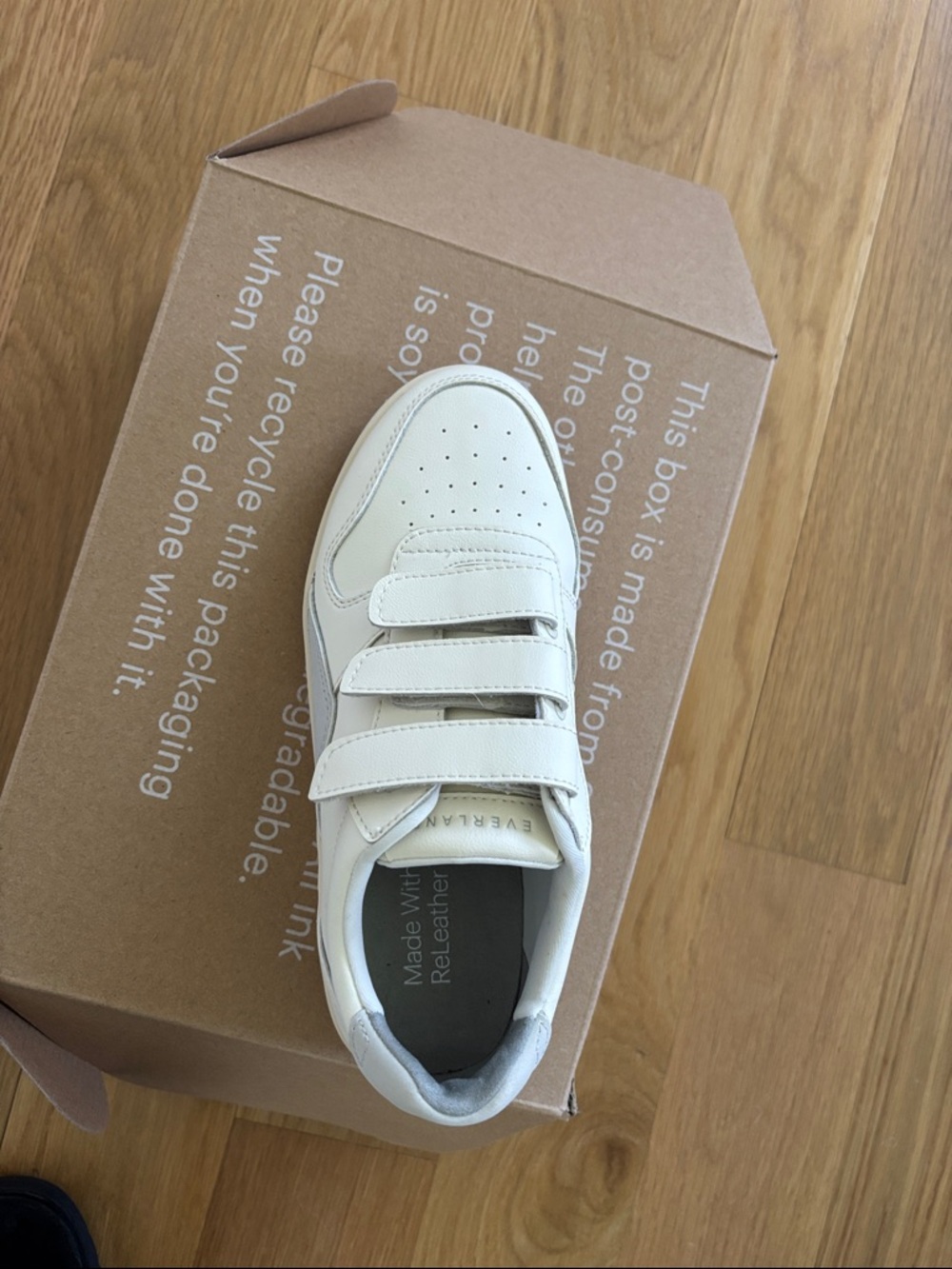 Everlane Cream White Leather Velcro Sneakers